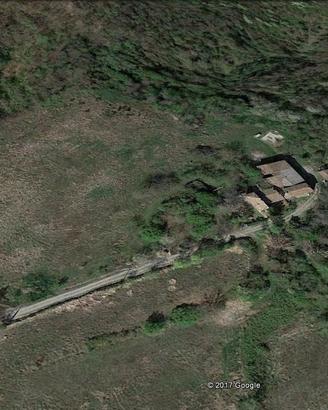 Un piccolo BORGO in Collina