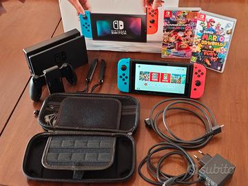 Nintendo Switch con 2 giochi + Custodia 