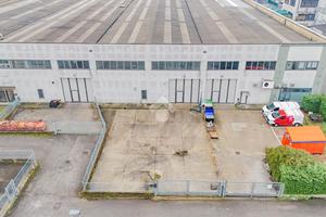 CAPANNONE A SAN GIULIANO MILANESE