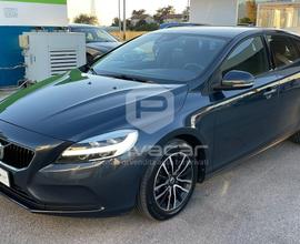 VOLVO V40 D2 Momentum