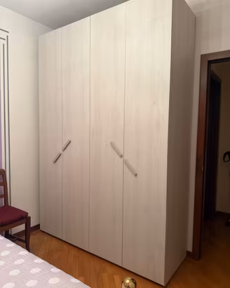 armadio nuovo moderno legno