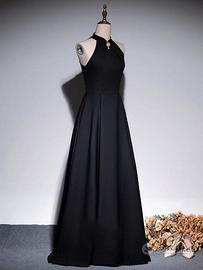 Abito da sera alla moda in bianco e nero da donna