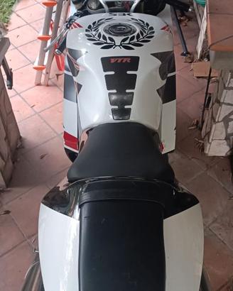 Honda VTR sp1