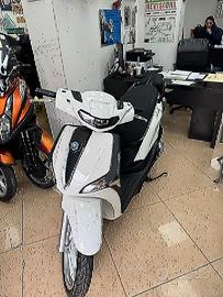 Piaggio Liberty 125 NUOVO euro 5 - PERMUTE