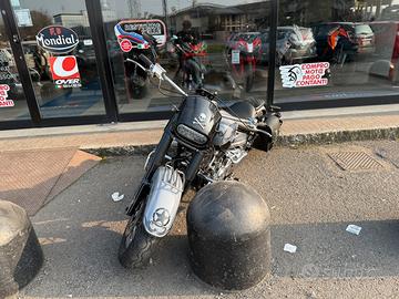 Yamaha xvs 650 dragstar