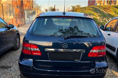 Mercedes Classe B 150 166mila km. Revisione OK!