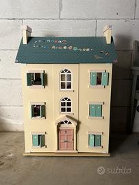 Casa delle Bambole in Legno
