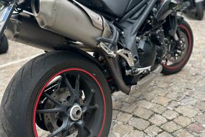 Triumph speed triple 1050