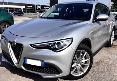 Alfa Romeo Stelvio 2.2 Turbodiesel 190 CV AT8 RWD 