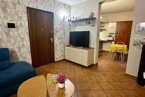 Bilocale su due Livelli - Zona Centrale - Borgo