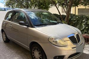 lancia y 2007