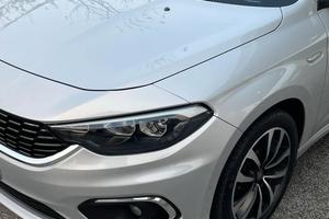 fiat tipo 1.4 benzina lounge