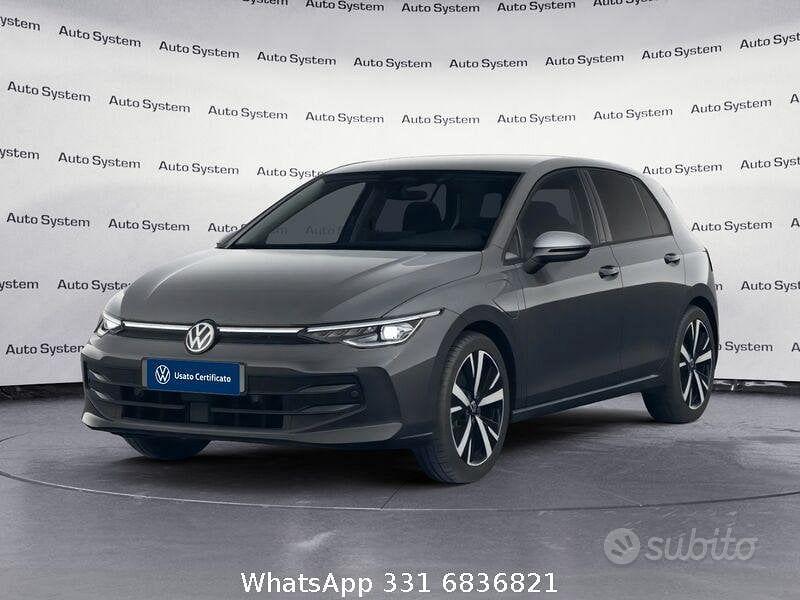 VOLKSWAGEN Golf 8ª serie