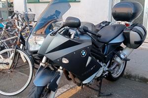 BMW 800 st