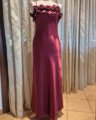 Abito lungo elegante con scialle