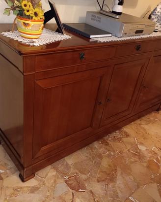 Credenza