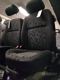 Sedile anteriore sx VOLKSWAGEN GOLF del 2000