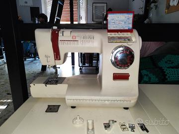 Macchina da Cucire Necchi Nesp 34