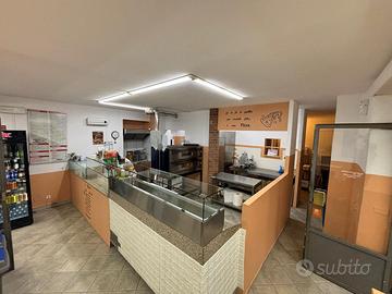 Pizzeria d'asporto e domicilio