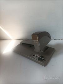 Cucitrice Spillatrice da tavolo Zenith mod. 522/E
