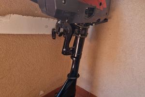 Motore fuoribordo 2.5 cv Tohatsu