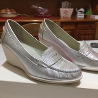 Scarpe argentate