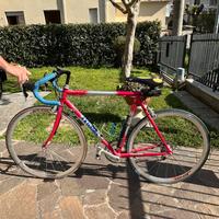 Bici da corsa in alluminio Mass Volata 02
