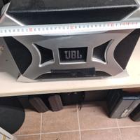 Subwoofer JBL per auto