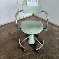 Sedia girevole da ufficio regolabile