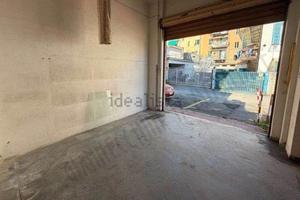 R.1526 La Scorza BOX + POSTO AUTO