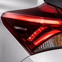 Faro sx posteriore toyota