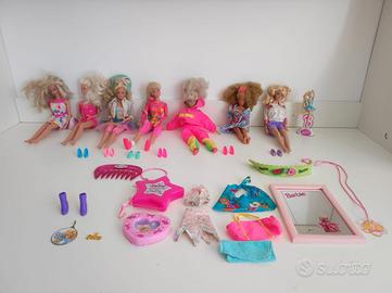 Set con 8 Barbie e accessori MATTEL anni '90