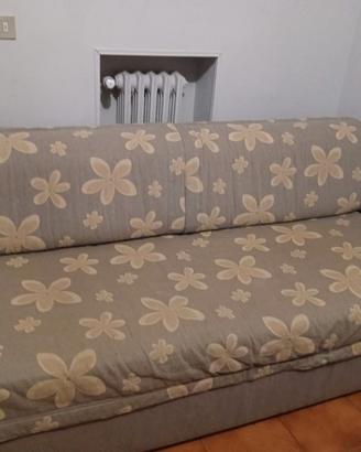 Divano 3 posti con doghe ortopediche