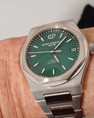 Girard Perregaux 42 mm PERMUTO 