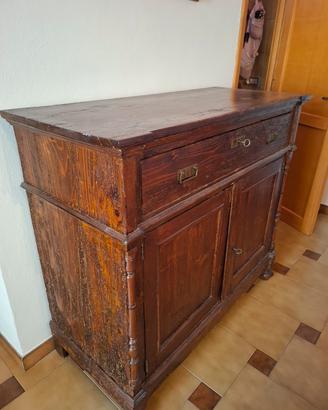 Mobile antico 