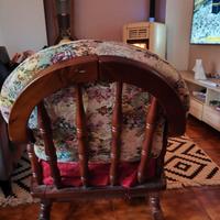 devano tre posti e due poltrone legno 