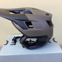 Casco FOX Dropframe