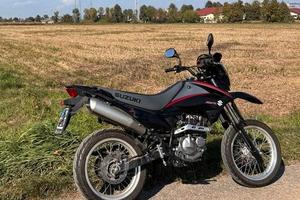 SUZUKI DR125SM Supermotard