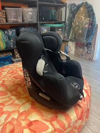 Bebè Comfort seggiolino auto Iseos Neo+ riduttore
