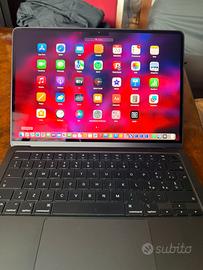 Macbook air 13.6 - batteria 100%