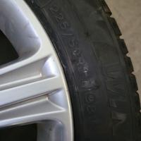 Gomme invernali con cerchi in lega