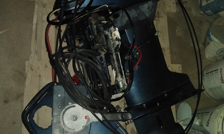 Fuoribordo yamaha top 700