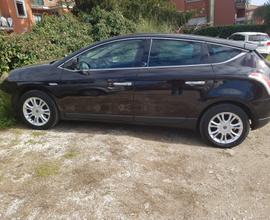 LANCIA Delta (2008-2015)