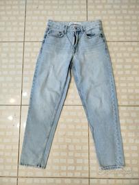 jeans Bershka taglia Eur 34 Abbigliamento e Accessori In vendita