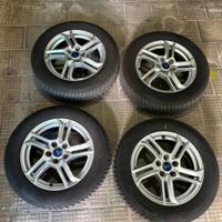Ford Focus mk4 cerchi in lega e gomme 