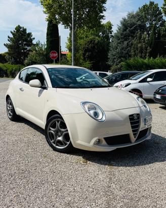Alfa Romeo MiTo 1.4 78 CV Distinctive Premium Pack