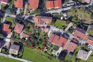 TERRENO EDIFICABILE DI 1070MQ!! A ERBA!!!