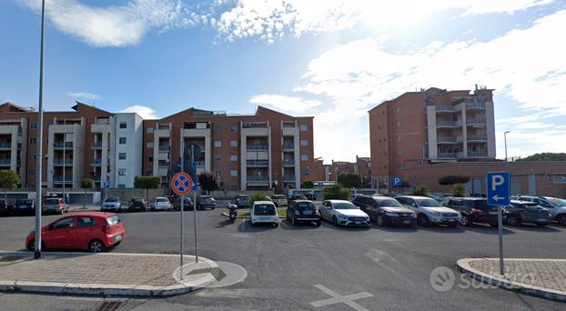 Settecamini bilocale con terrazzo privato e posto