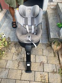 Seggiolino auto