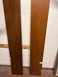 Mensole di varie dimensioni e fatture.